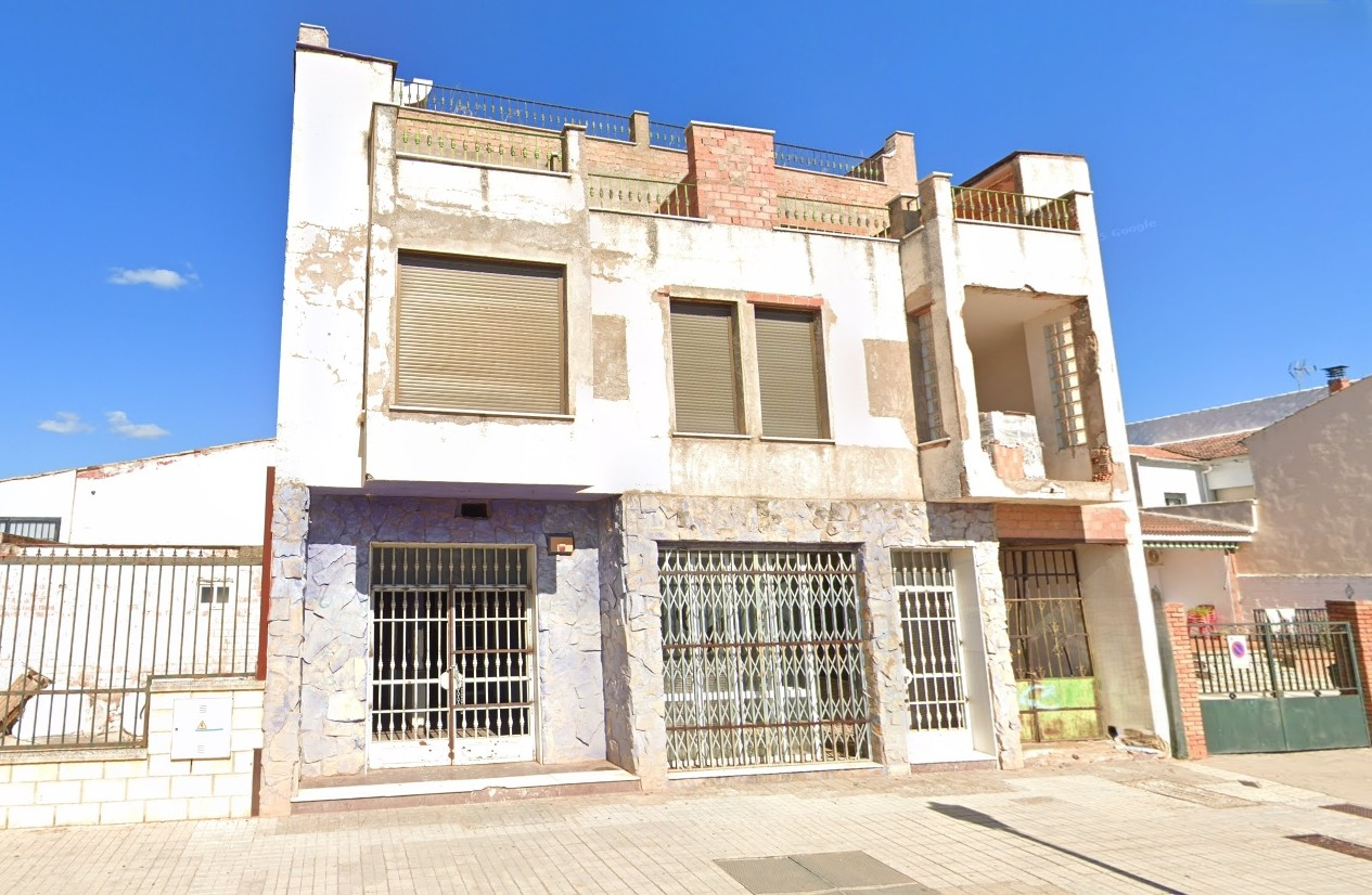 Local Marmolejo