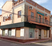 Local Madroñera